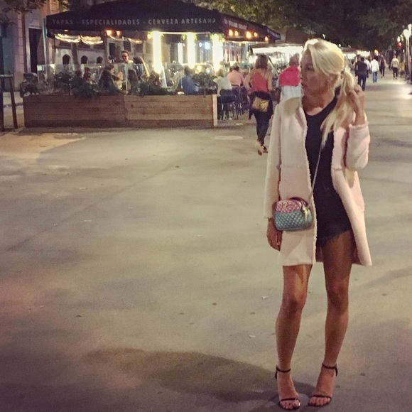 Meet Kristin... - Picture 1 of 8